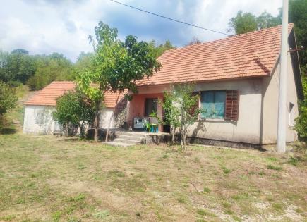 Дом под реконструкцию за 108 000 евро в Никшиче, Черногория