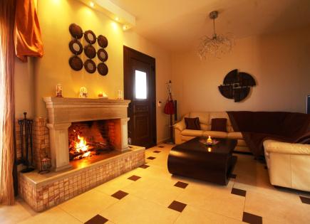 Вилла за 400 000 евро в Ираклионе, Греция