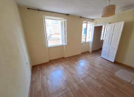 Квартира за 260 000 евро на Корфу, Греция