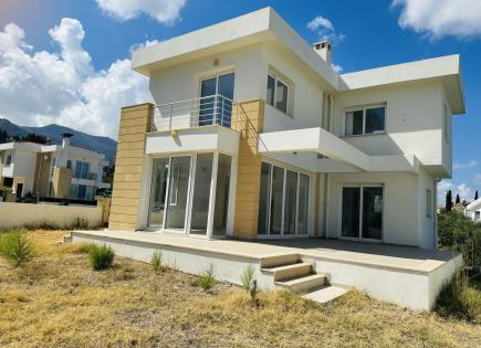 Вилла за 445 000 евро в Алсанджаке, Кипр