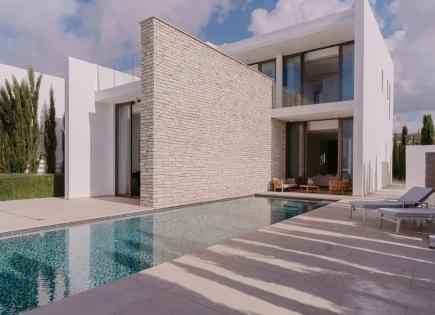 Дом за 8 000 евро за месяц в Пафосе, Кипр