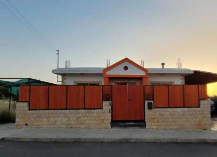 Дом за 715 000 евро в Эмба, Кипр