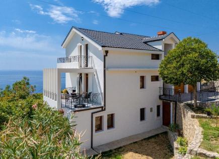 Дом за 895 000 евро в Добра Воде, Черногория