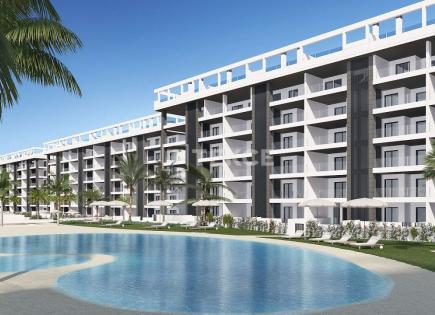 Апартаменты за 285 000 евро в Торревьехе, Испания