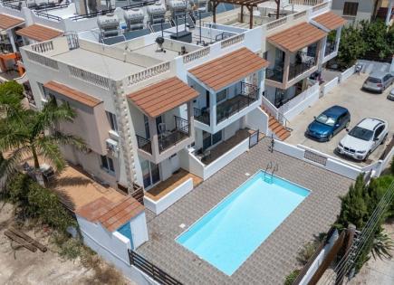 Таунхаус за 215 000 евро в Пафосе, Кипр