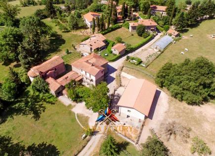 Вилла за 3 500 000 евро в Пьеве-Санто-Стефано, Италия