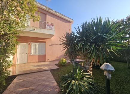 Вилла за 118 000 евро в Скалее, Италия