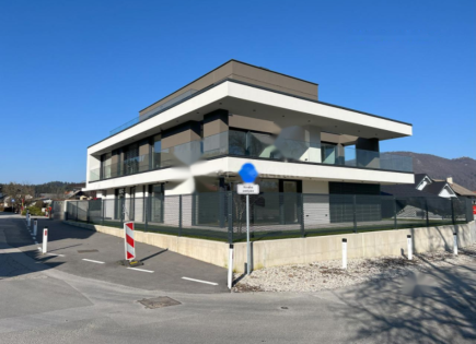 Квартира за 695 000 евро в Любляне, Словения