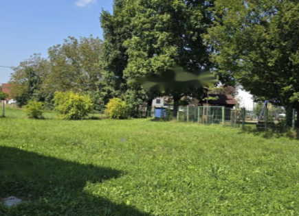 Земля за 545 000 евро в Любляне, Словения