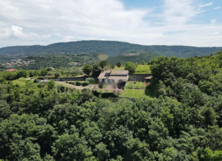 Дом за 1 590 000 евро в Копере, Словения