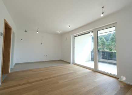 Квартира за 402 500 евро в Любляне, Словения