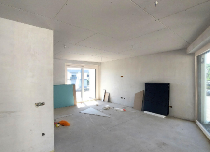 Квартира за 435 000 евро в Любляне, Словения