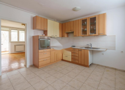 Квартира за 285 000 евро в Любляне, Словения