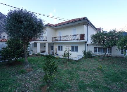 Вилла за 370 000 евро в Которе, Черногория