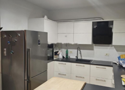 Квартира за 535 000 евро в Копере, Словения