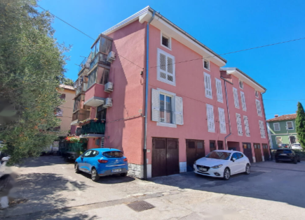 Квартира за 325 000 евро в Изоле, Словения