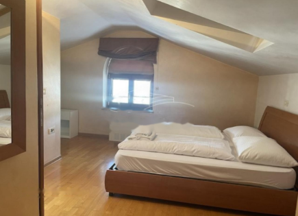 Квартира за 350 000 евро в Луции, Словения