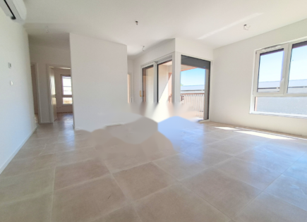 Квартира за 347 914 евро в Копере, Словения