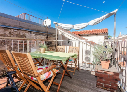 Квартира за 258 000 евро в Пиране, Словения