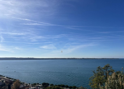 Квартира за 573 000 евро в Пиране, Словения