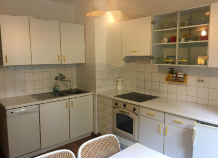 Квартира за 265 000 евро в Луции, Словения