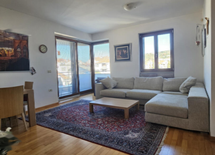 Квартира за 400 000 евро в Луции, Словения