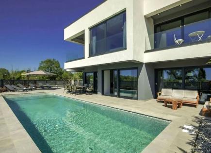 Вилла за 1 200 000 евро в Порече, Хорватия