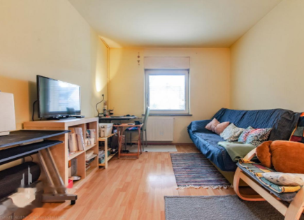 Дом за 290 000 евро в Любляне, Словения