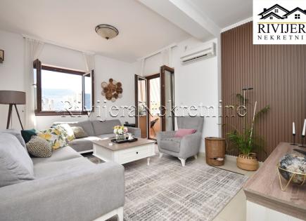 Квартира за 260 000 евро в Херцег-Нови, Черногория