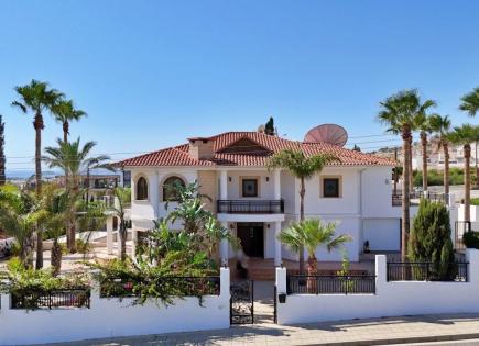 Вилла за 1 350 000 евро в Ларнаке, Кипр