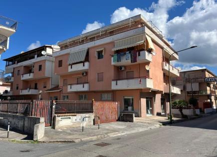 Квартира за 67 000 евро в Скалее, Италия