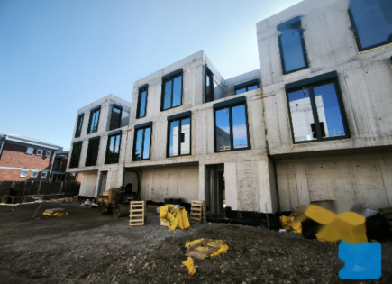 Дом за 1 167 160 евро в Любляне, Словения