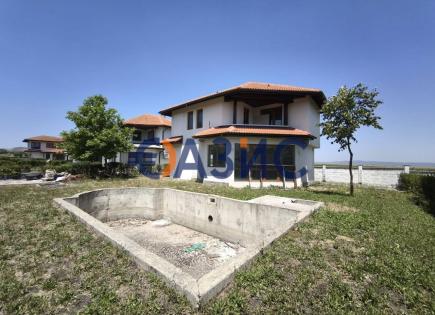Дом за 132 000 евро в Ахелое, Болгария