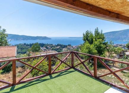 Вилла за 160 000 евро в Херцег-Нови, Черногория