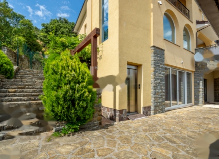 Дом за 1 290 000 евро в Изоле, Словения