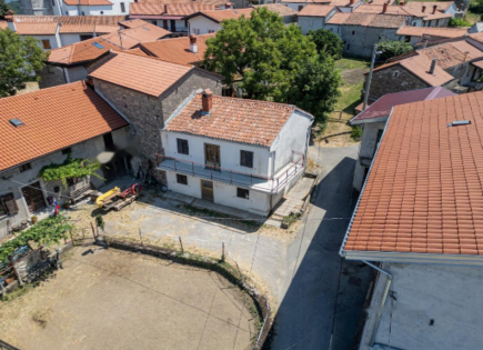 Дом за 65 000 евро в Диваче, Словения