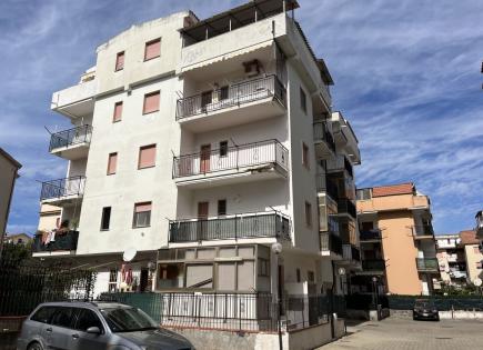 Квартира за 42 000 евро в Скалее, Италия