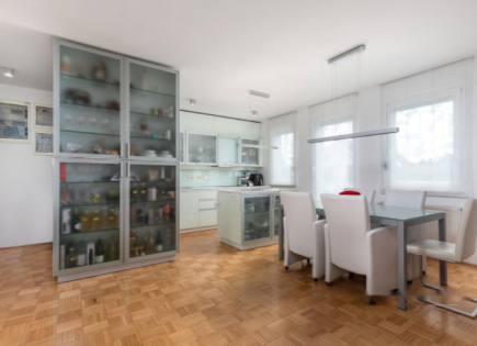 Квартира за 405 000 евро в Любляне, Словения