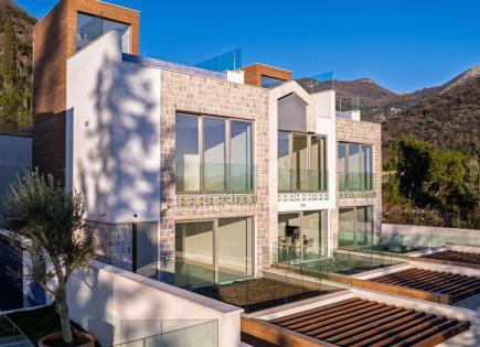 Таунхаус за 994 000 евро в Тивате, Черногория