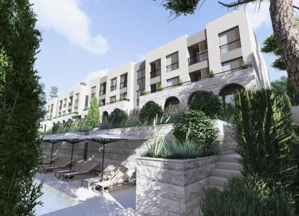 Квартира за 90 000 евро в Тивате, Черногория