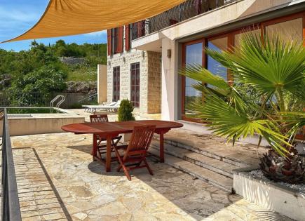 Вилла за 395 000 евро в Будве, Черногория