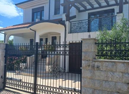 Вилла за 900 000 евро на полуострове Луштица, Черногория