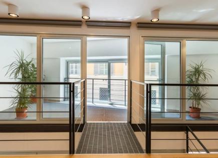 Лофт за 660 000 евро в Риме, Италия