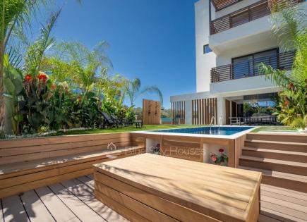 Вилла за 1 750 000 евро в Лимасоле, Кипр