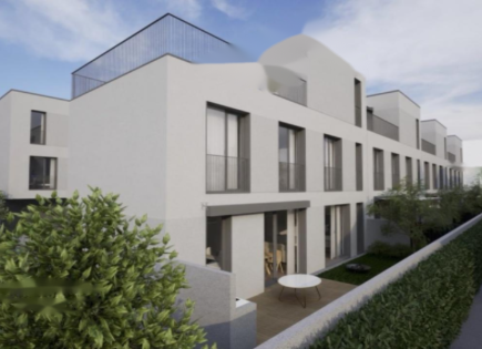 Дом за 1 211 160 евро в Любляне, Словения