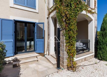 Апартаменты за 390 000 евро на полуострове Луштица, Черногория