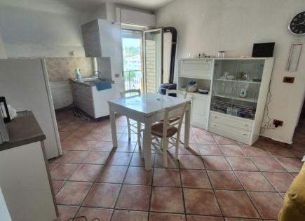 Квартира за 31 000 евро в Скалее, Италия