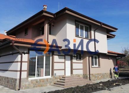 Дом за 175 000 евро в Изворе, Болгария