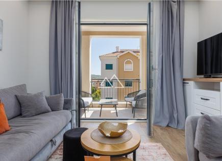 Апартаменты за 380 000 евро на полуострове Луштица, Черногория