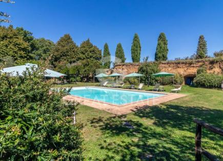 Дом за 1 400 000 евро в Орвието, Италия